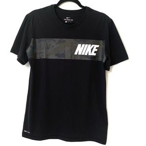 Nike Tee Black Athletic Cut Dri - Fit shirt Size M